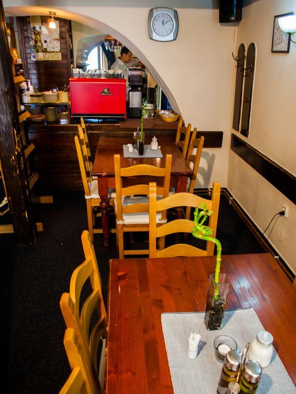 Hotel A Restaurace U Hrncire Кутна-Гора Экстерьер фото
